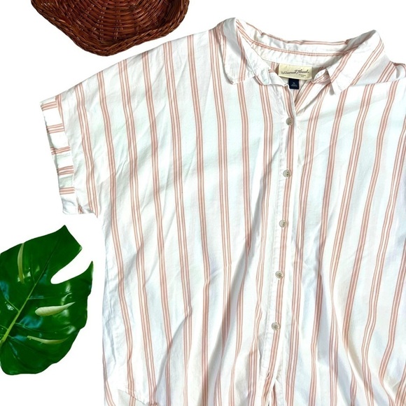 Universal Thread White and Pink Striped Doleman Sleeve Button Up Top Size XL - Picture 2 of 14